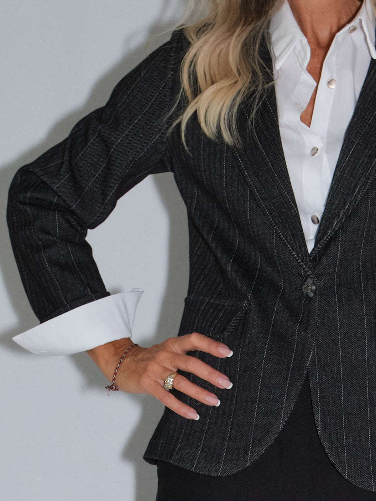 Giacca gessata da donna