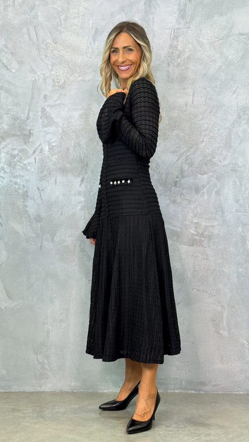 ABITO LUNGO CON PERLE