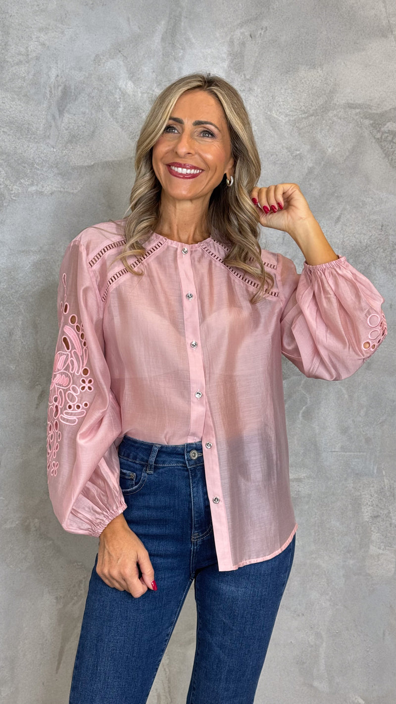 CUT-OUT SLEEVE SHIRT