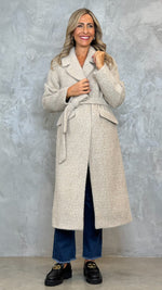 COAT WITH BELT