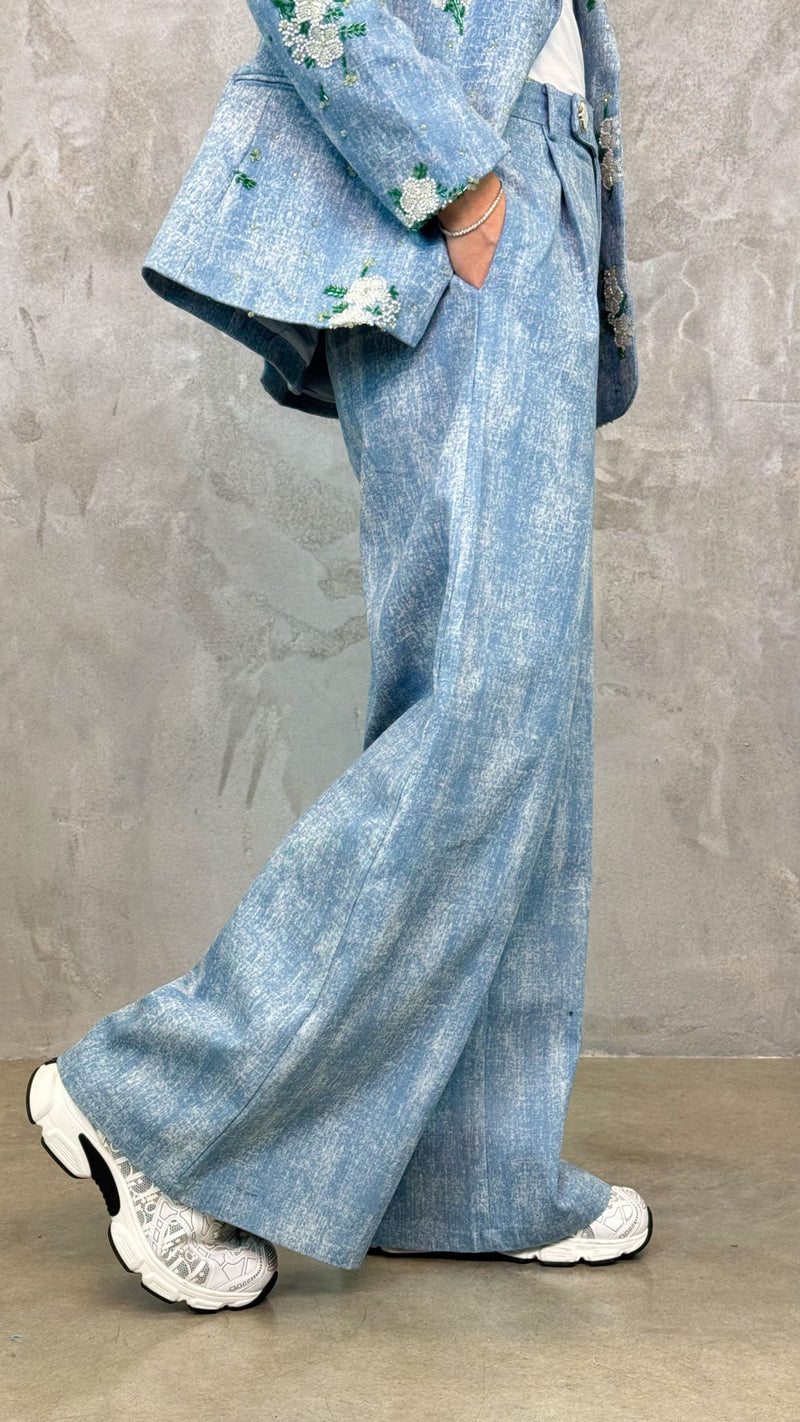 JEANS PALAZZO CON BOTTONE GIOIELLO