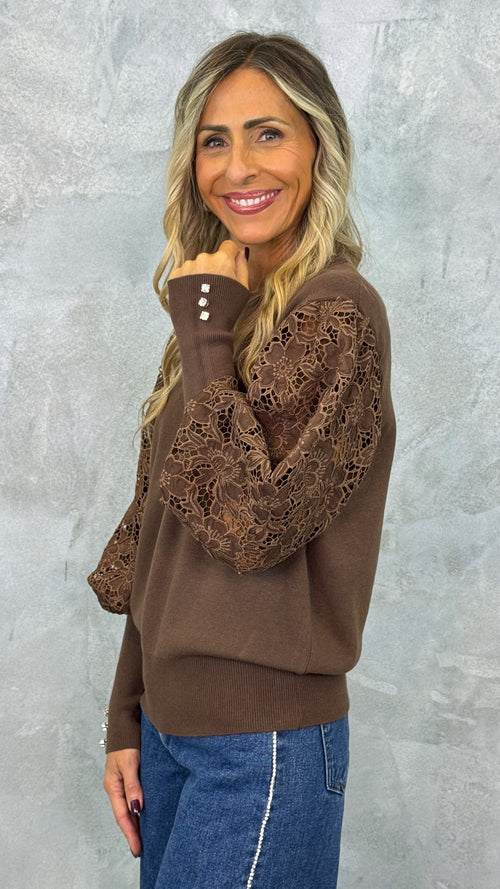 MAGLIA GIROCOLLO CON MANICHE IN PIZZO